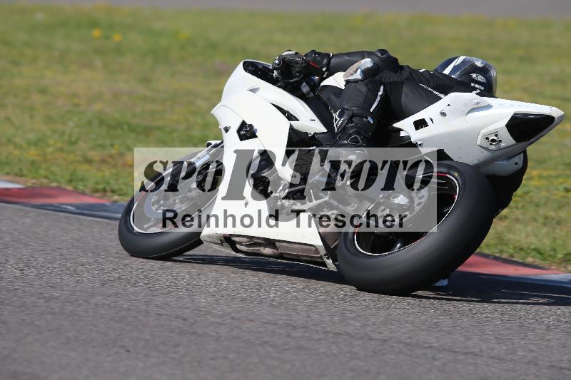 /Archiv-2023/10 21.04.2023 Discover the Bike ADR/Race 3 rot/48